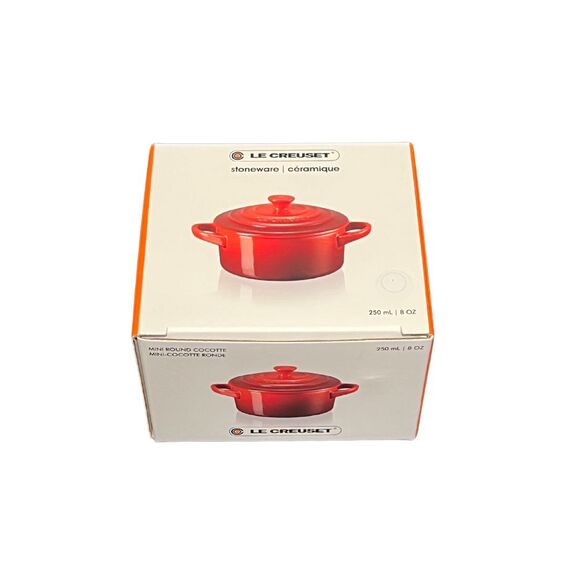2 Stoneware Le Creuset Mini Round Cocotte 8 oz  250 mL oyster color New in Box - Picture 5 of 5